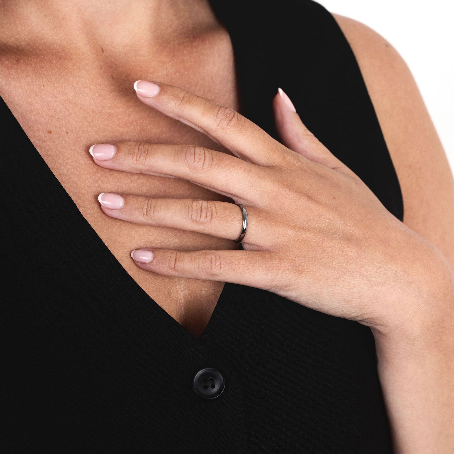 The Titanium 2.5D (2.5mm D-Ring)