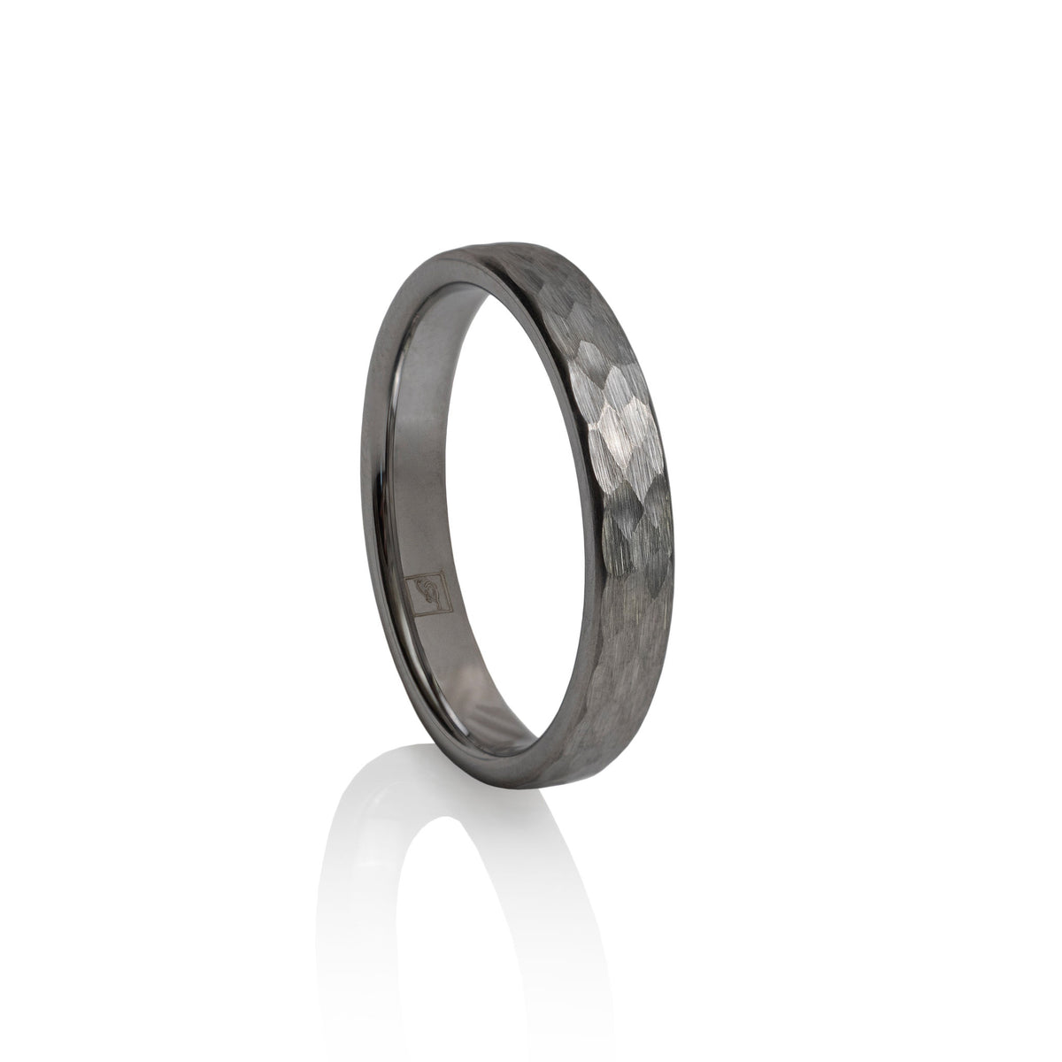 The Hammered Tungsten 4F (4mm Flat Ring), alternate view