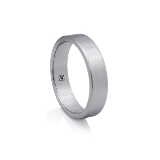 The Titanium 6F (6mm Flat Ring)