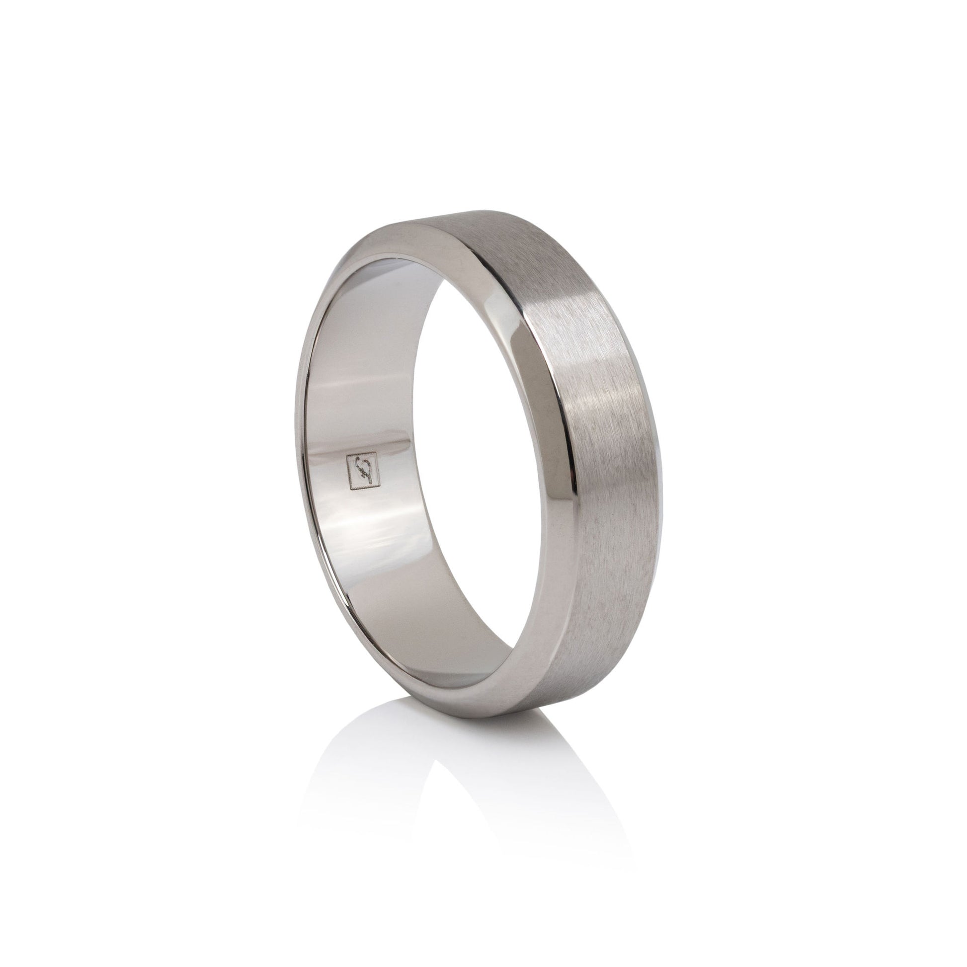 The Tungsten 6B (6mm Bevelled Ring)