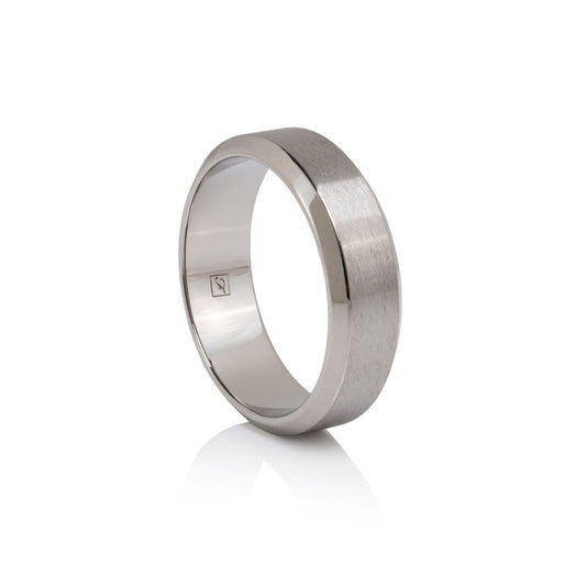 The Tungsten 6B (6mm Bevelled Ring)