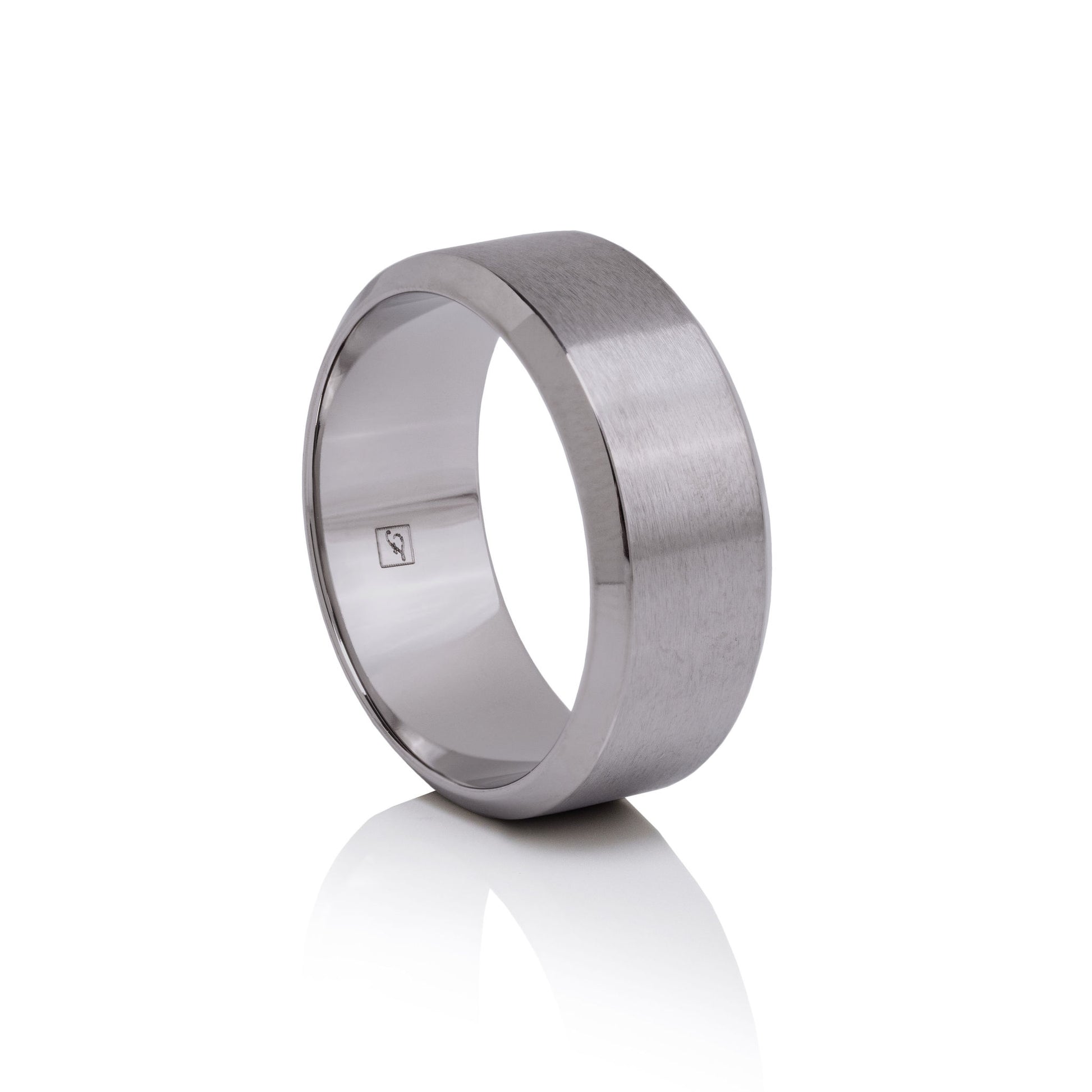 The Titanium 8B (8mm Bevelled Ring)