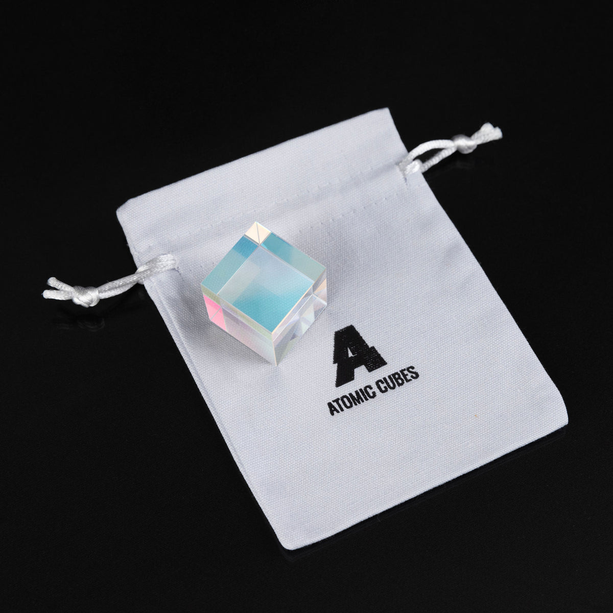 1.0-Inch Glass Cube with its drawstring bag